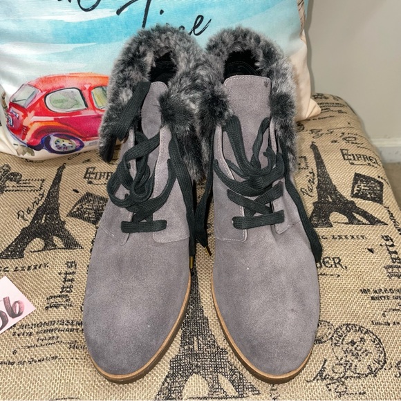 Cole Haan Coralie Wedge Waterproof Suede Gray /Faux Fur Boot Size 10.5B - Picture 5 of 12